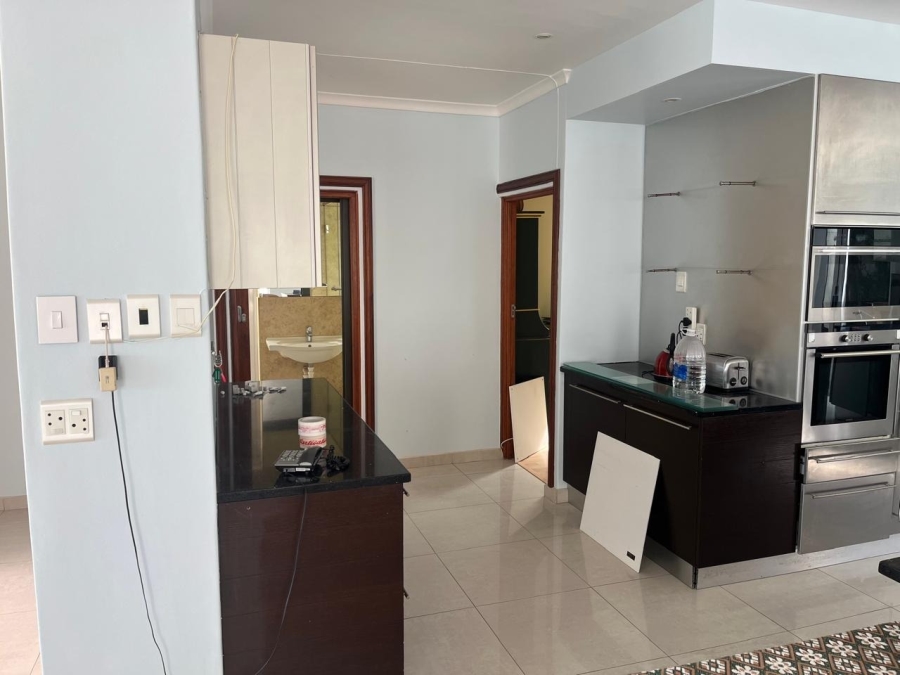To Let 4 Bedroom Property for Rent in Big Bay Western Cape